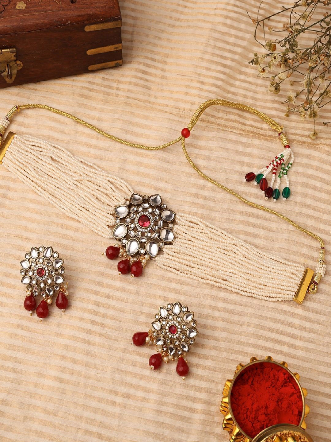 

VENI 18K Gold-Plated Kundan Stone-Studded & Beaded Jewellery Set