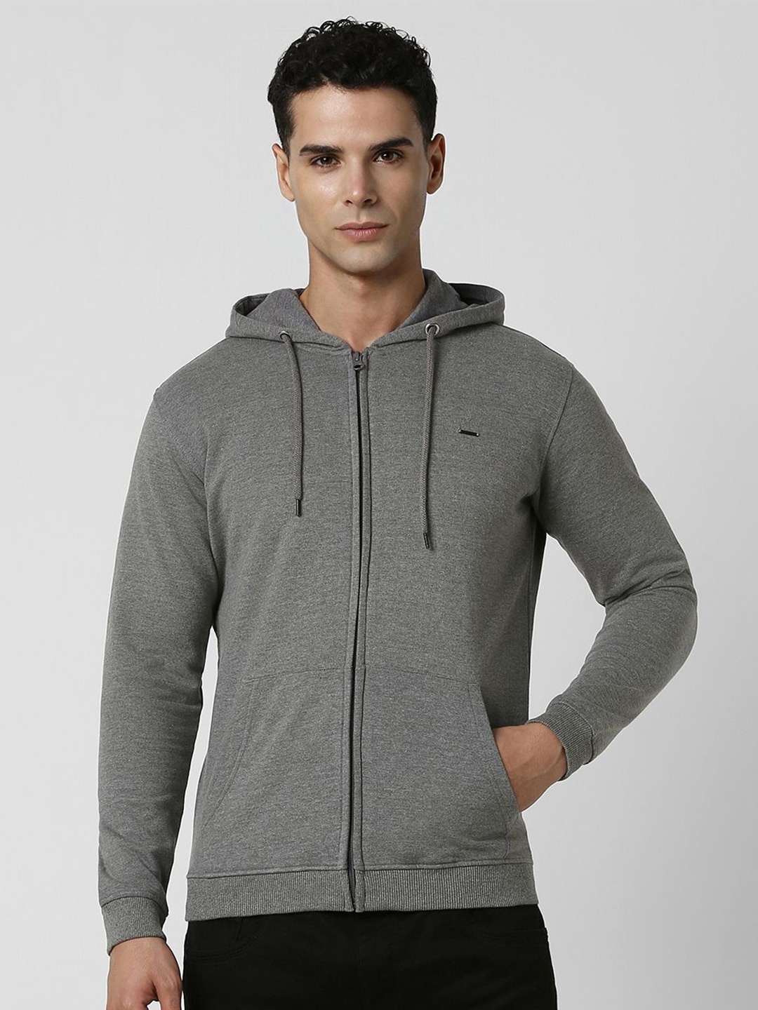 

Van Heusen Sport Men Solid Hooded Sweatshirt, Grey