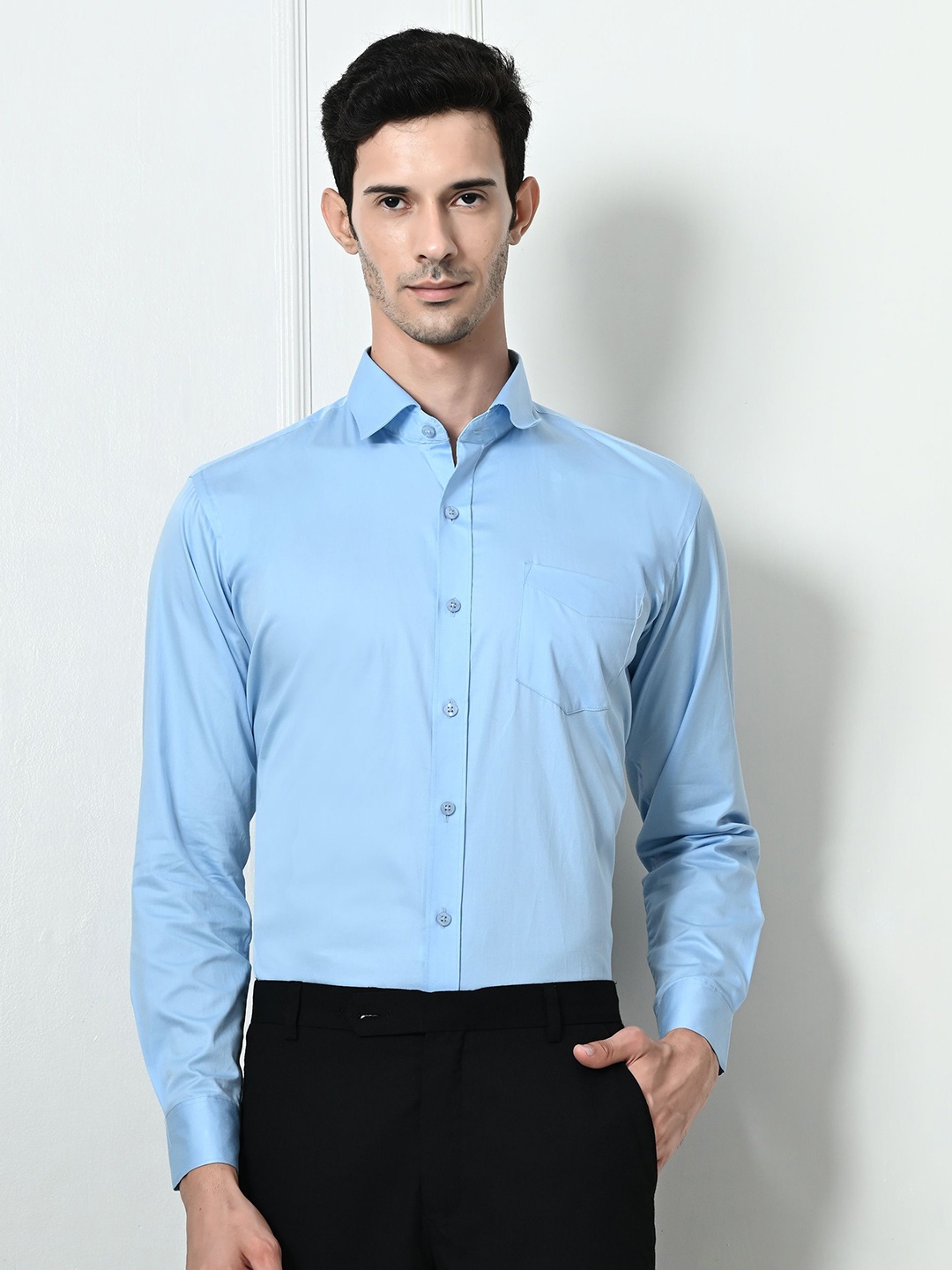 

STARFOX Men Comfort Spread Collar Solid Cotton Formal Shirt, Blue