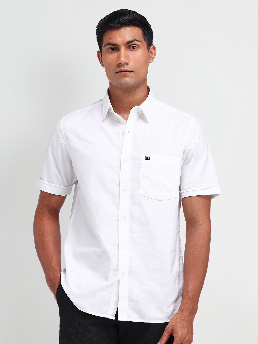 

Arrow Sport Men Classic Spread Collar Textured Cotton Casual Shirt, White