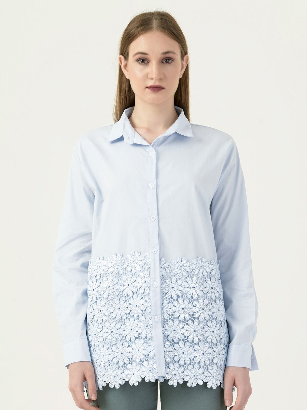 

Albion By CnM Women Spread Collar Textured Polycotton Casual Shirt, Blue