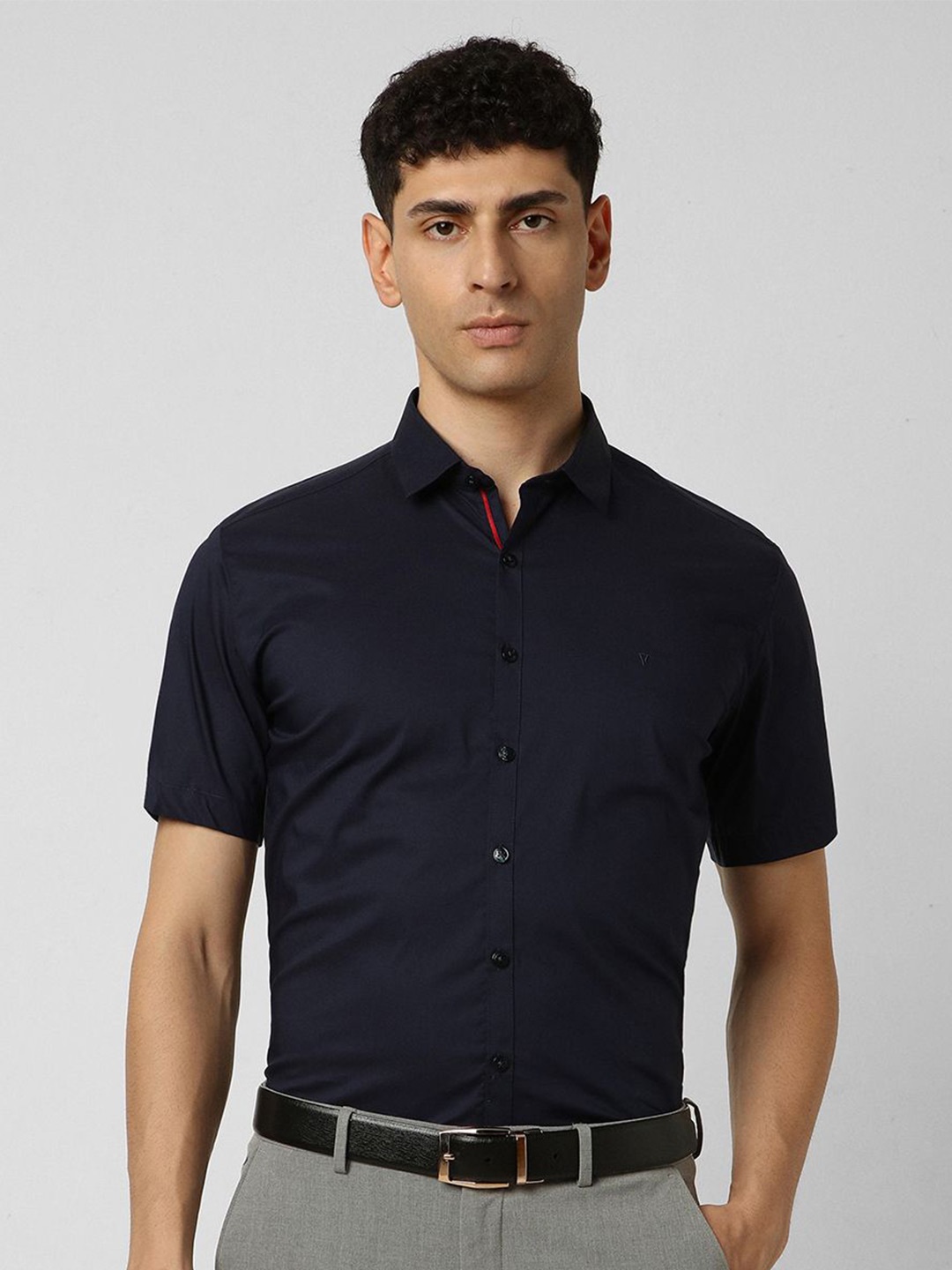 

V Dot Men Tight Spread Collar Solid Cotton Slim Fit Party Shirt, Navy blue