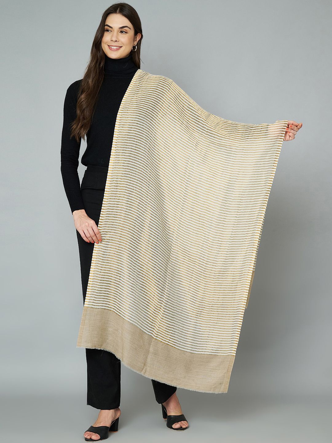 

MUFFLY WOMENS PASHMINA WOOL STRIPED GOLDEN ZARI HANDWOVEN REVERSIBLE STOLE, White