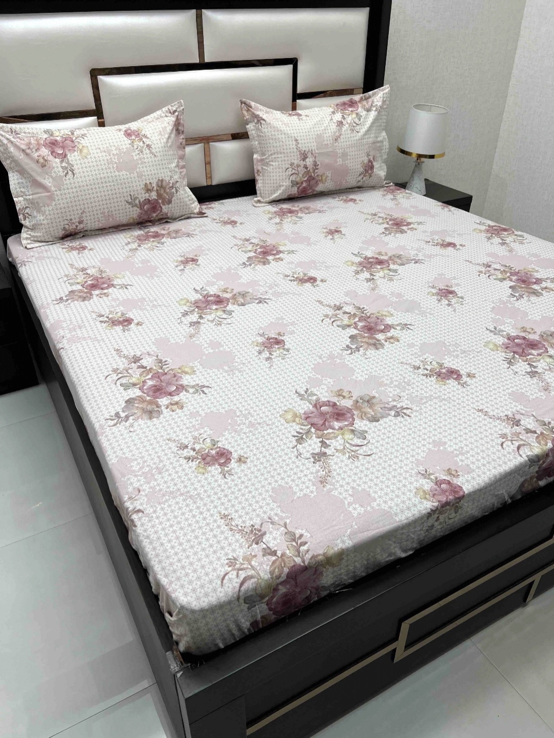 

Pure Decor Ruby Maroon Floral Printed Pure Cotton 350 TC King Bedsheet & 2 Pillow Covers