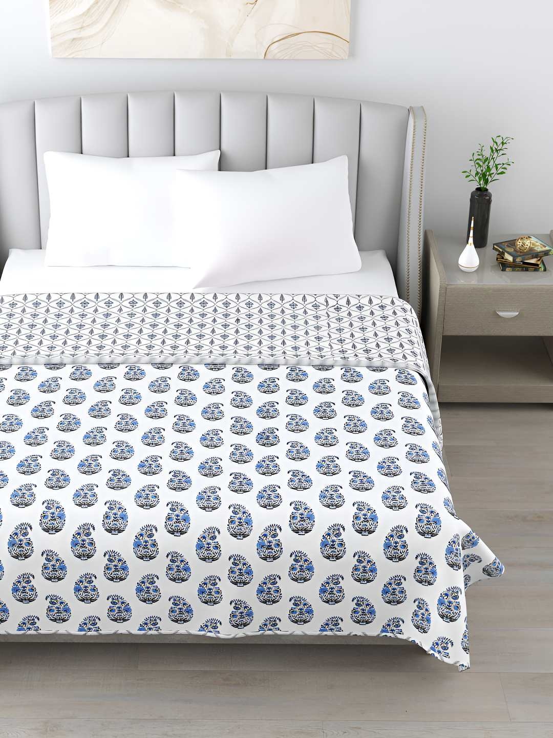 

Jinaya's White & Blue Paisley AC Room 300 GSM Cotton Reversible Single Bed Dohar