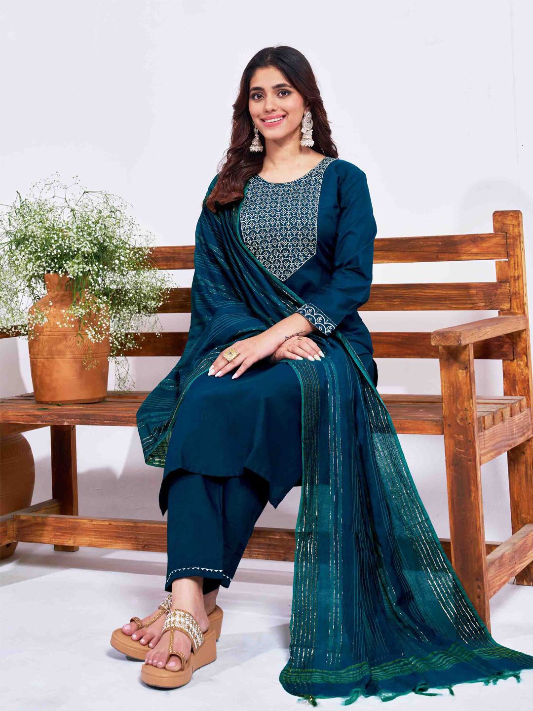 

ARADHNA Embroidered Regular Sequinned Kurta with Trousers & Dupatta, Blue