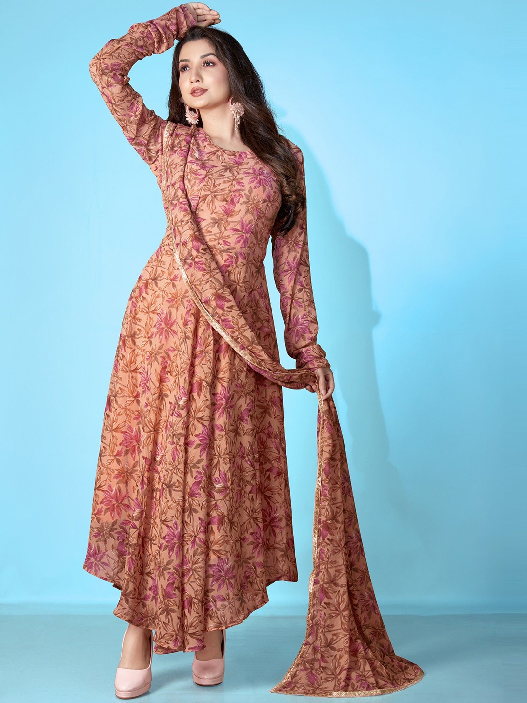 

VARNI FABRICS Women Floral Printed Floral Georgette Anarkali Kurta, Orange