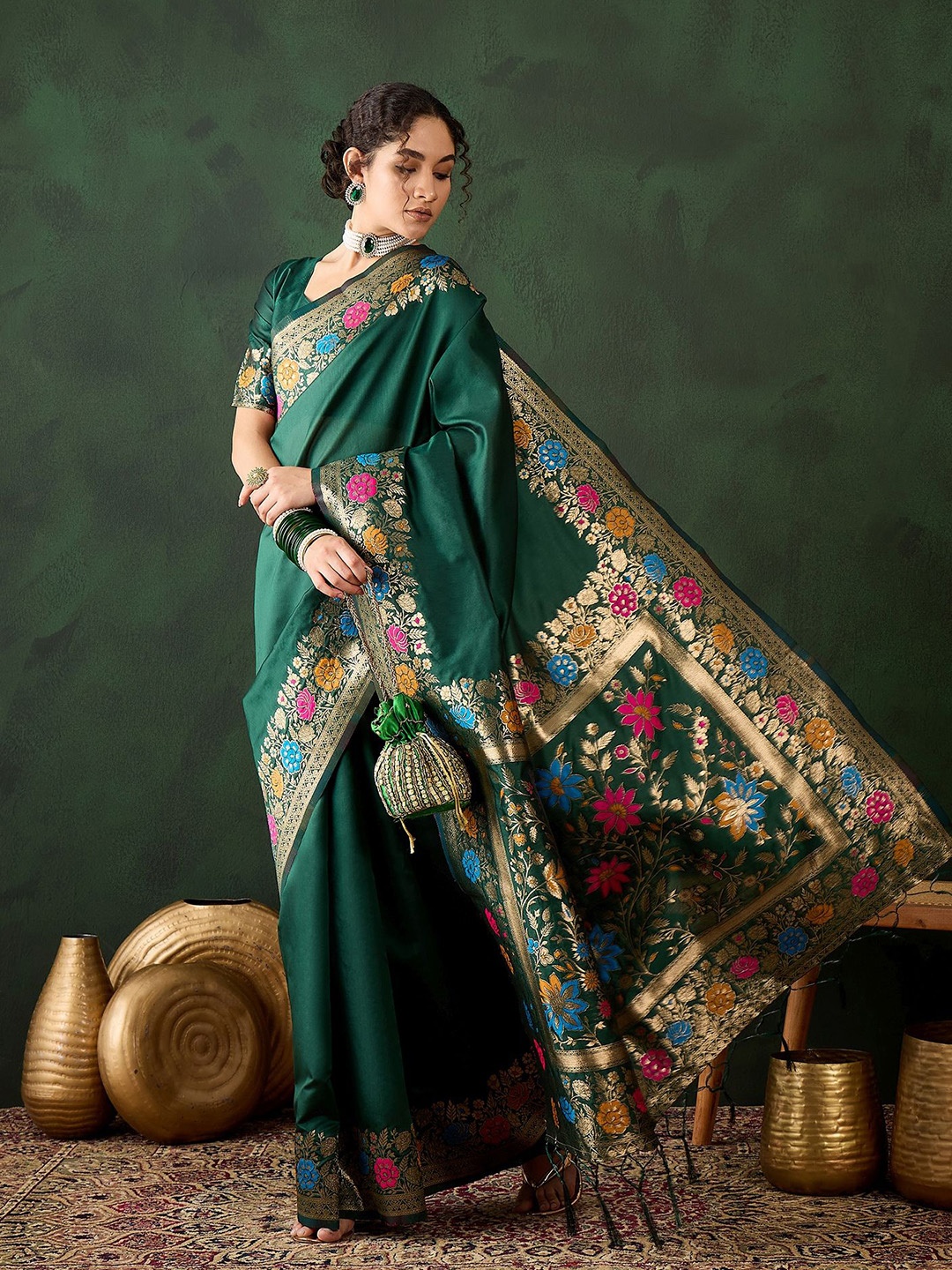 

Sangria Woven Design Banarasi Saree With Blouse Piece, Green