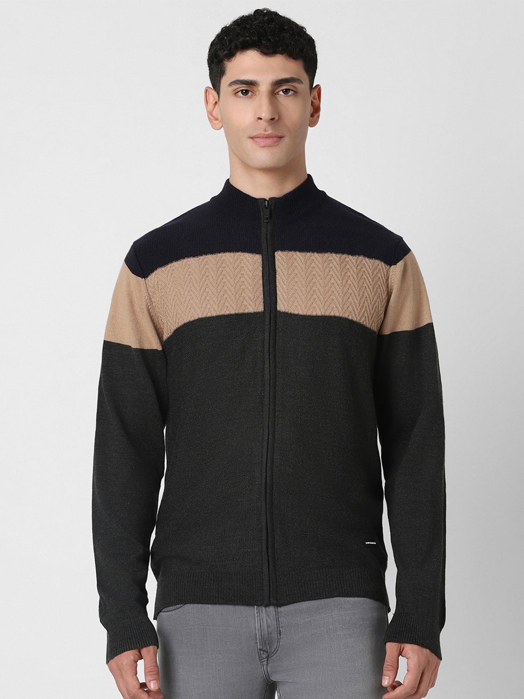 

Van Heusen Sport Men Colourblocked Sweater, Grey