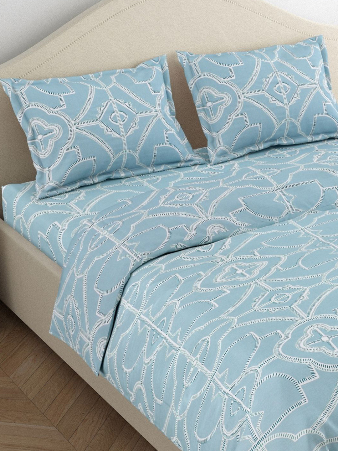 

haus & kinder Serenade Blue Printed 186 TC Pure Cotton Queen Bedsheet With 2 Pillow Covers