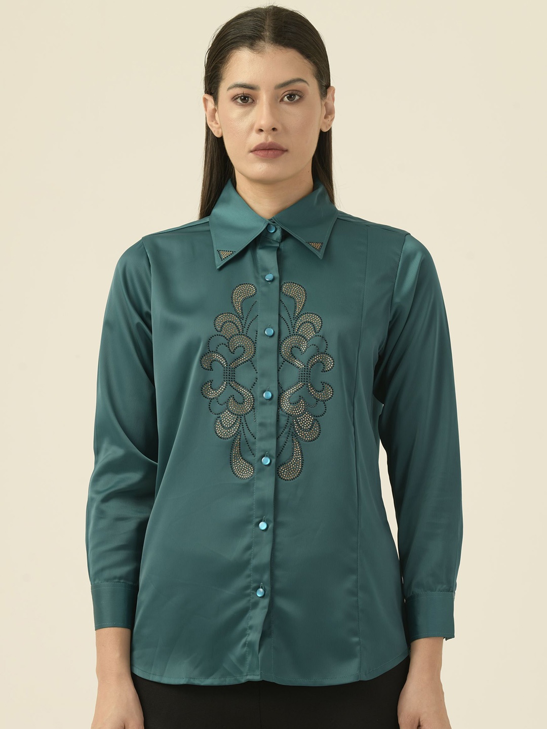

Albion By CnM Women Spread Collar Solid Polycotton Casual Shirt, Green