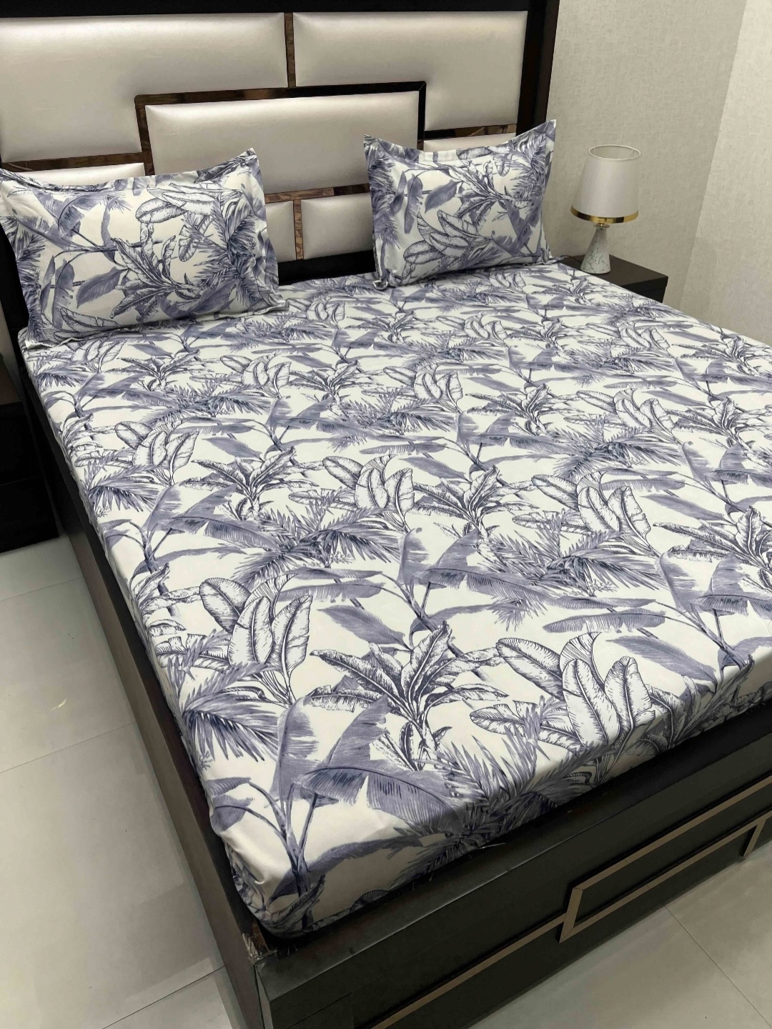 

Pure Decor Amulya Blue & White Floral Printed 250 TC Microfiber Double Queen Bedsheet Set