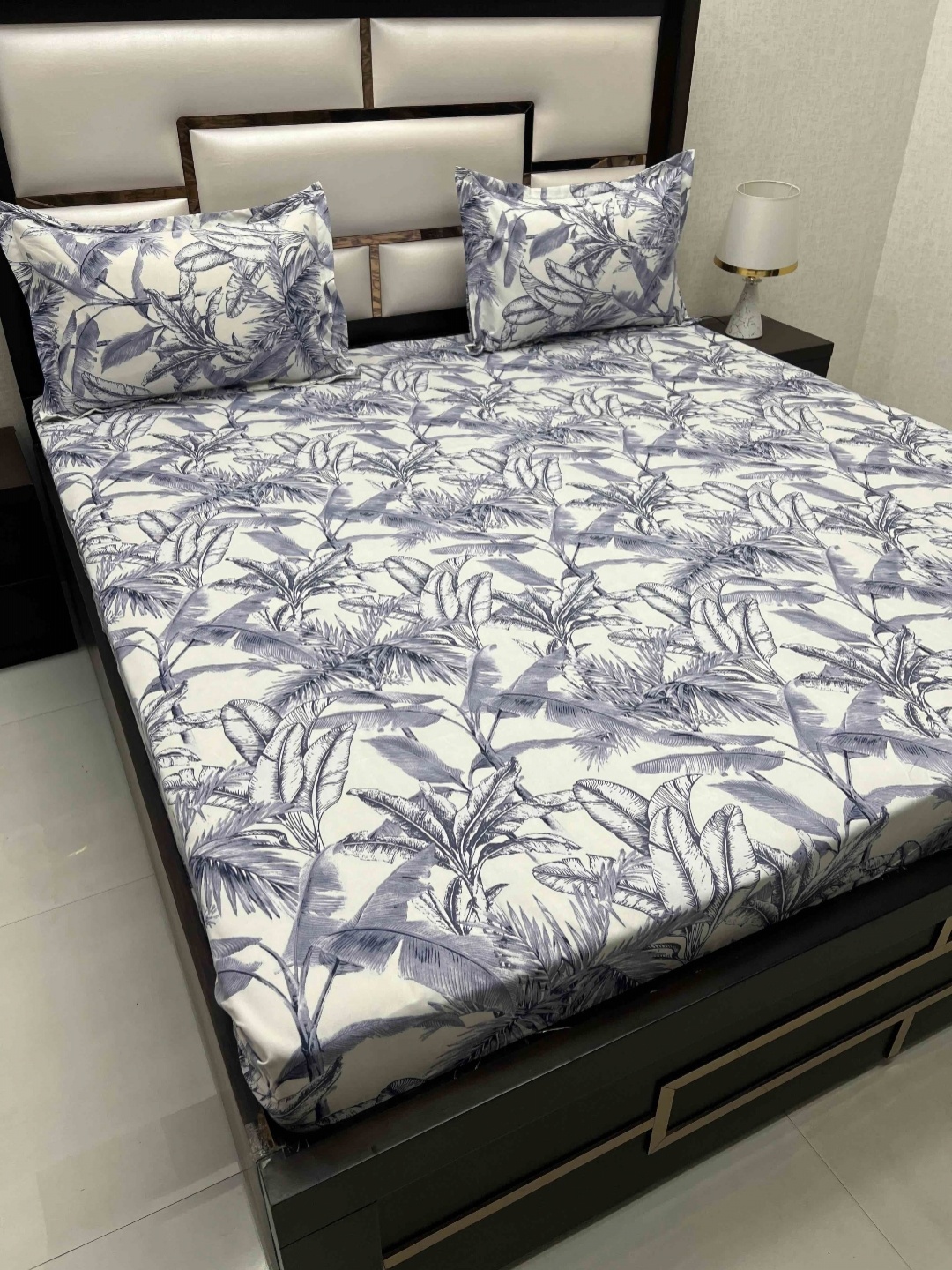 

Pure Decor Blue Printed 220 TC Microfiber Double Queen Bedsheet & 2 Pillow Covers