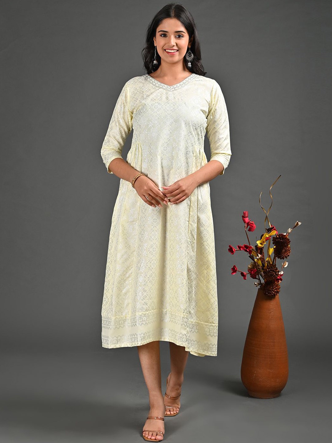 

GOLDSTROMS Ethnic Motifs Embroidered V Neck A-Line Kurta, Yellow
