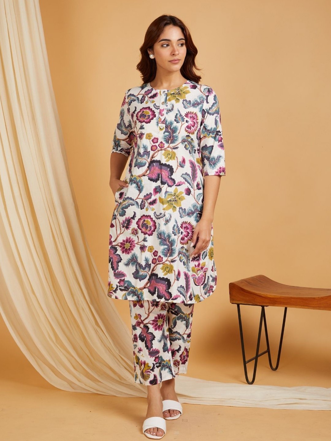 

SANASH Collections Floral Printed Pure Cotton Tunic With Trousers, White