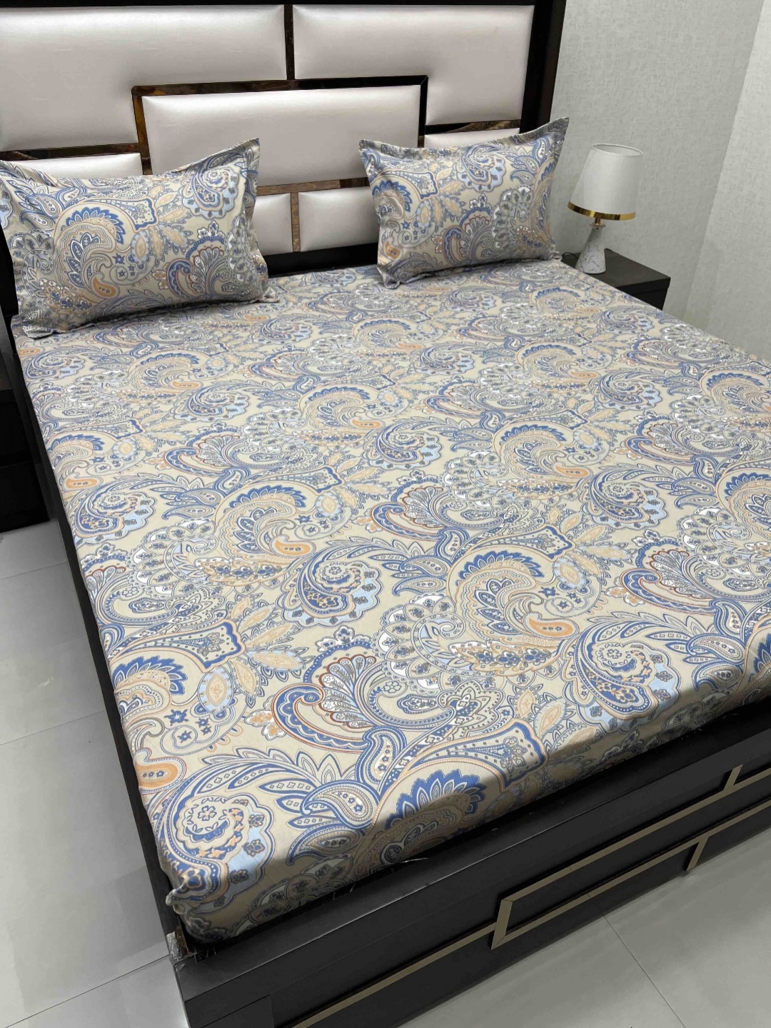 

Pure Decor Amulya Yellow & Blue Printed 330 TC Microfiber Double Queen Bedsheet Set