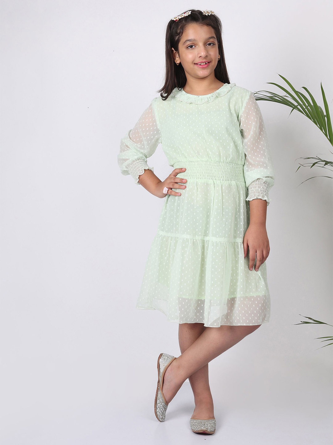 

SILK SPARROW Girls Georgette Smocked Fit & Flare Dress, Green