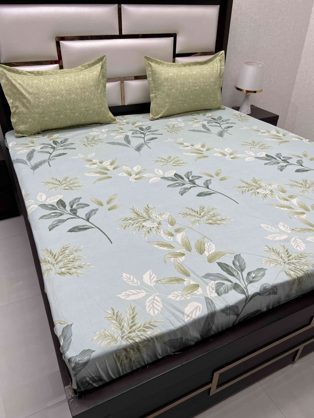 

Pure Decor Green Floral Microfiber Fitted 350 TC King Bedsheet with 2 Pillow Covers