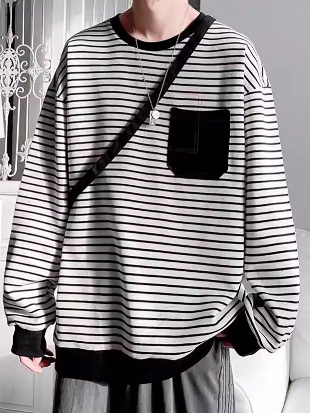 

StyleCast x Revolte Men Striped Oversized T-shirt, White