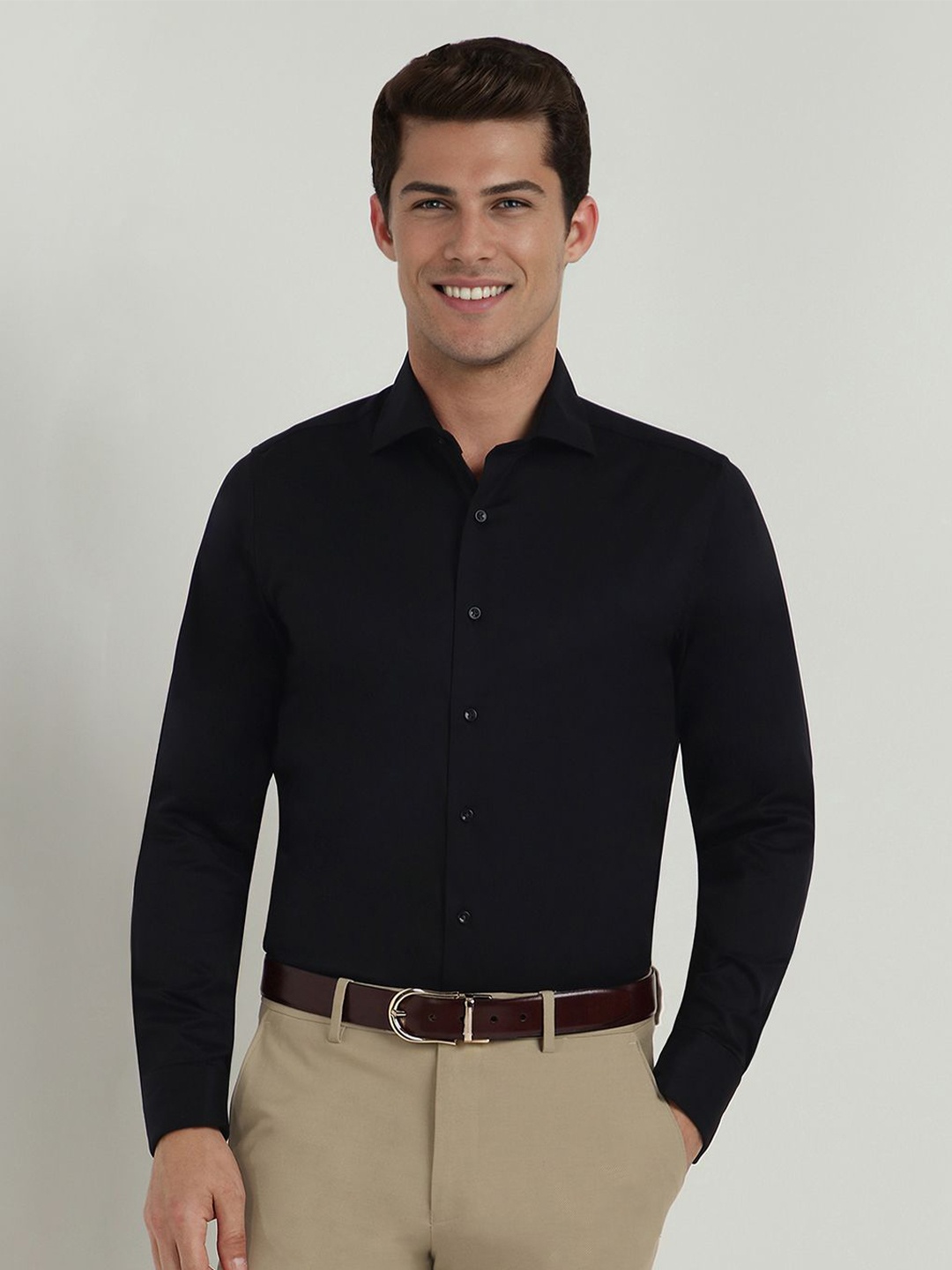 

Allen Solly Sport Men Spread Collar Solid Cotton Slim Fit Formal Shirt, Black