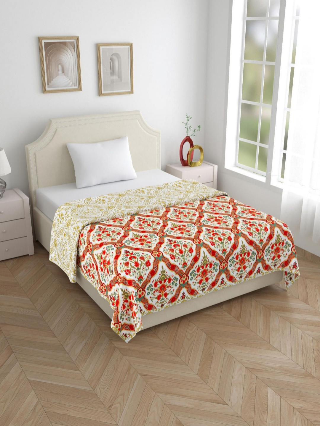 

Salona Bichona Mystic Red & White Floral AC Room 150 GSM Cotton Flannel Single Bed Dohar