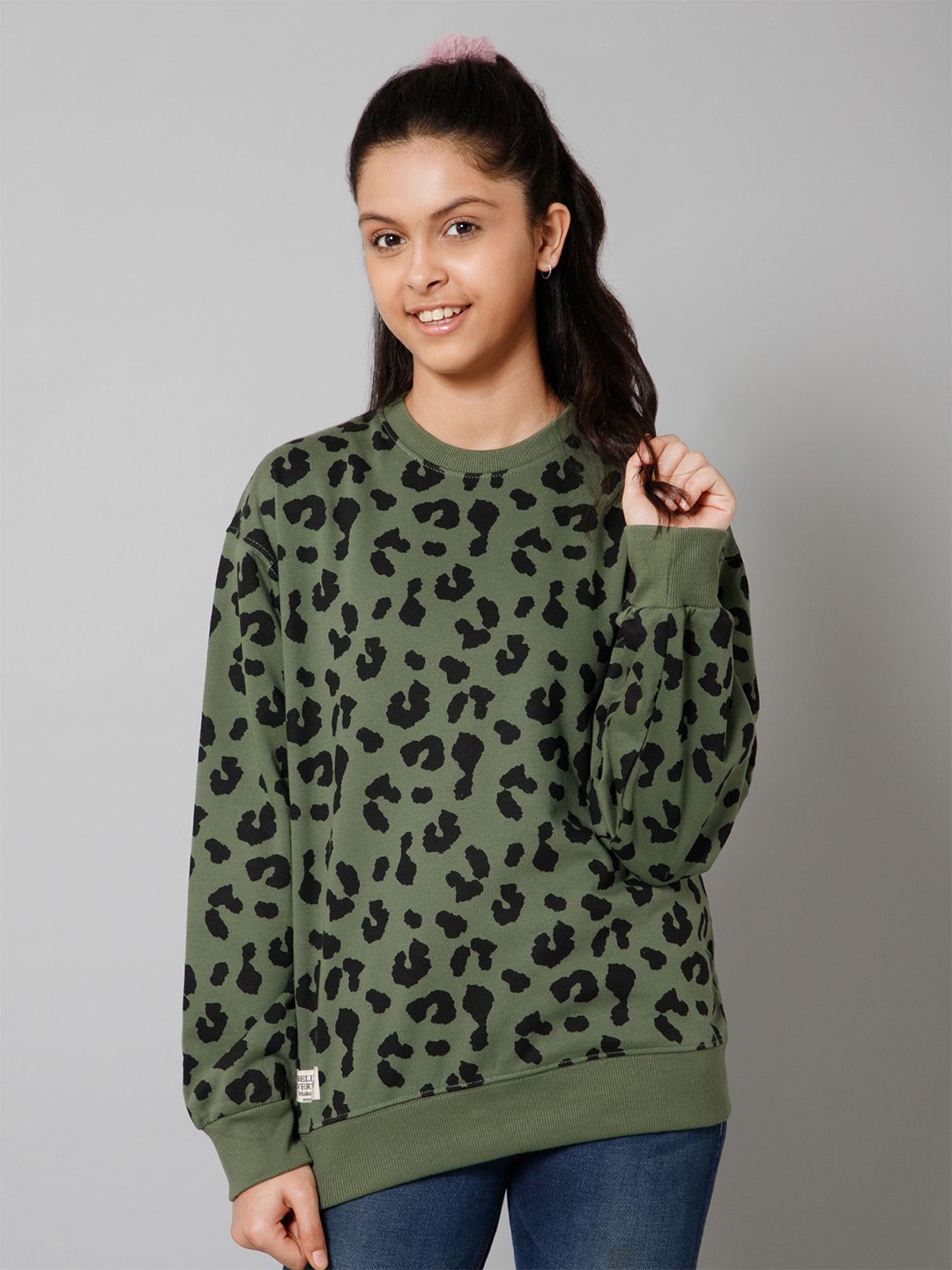

Alan Jones Girls Animal Printed Oversized Sweatshirt, Green
