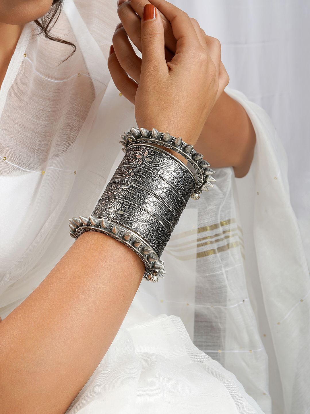 

TEEJH Set Of 3 Oxidised Stacked Bangle Style Bracelets, Silver