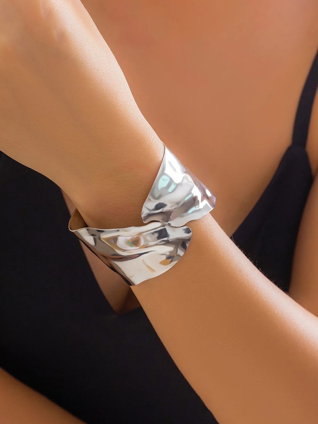 

Jewels Galaxy Silver-Plated Cuff Bracelet