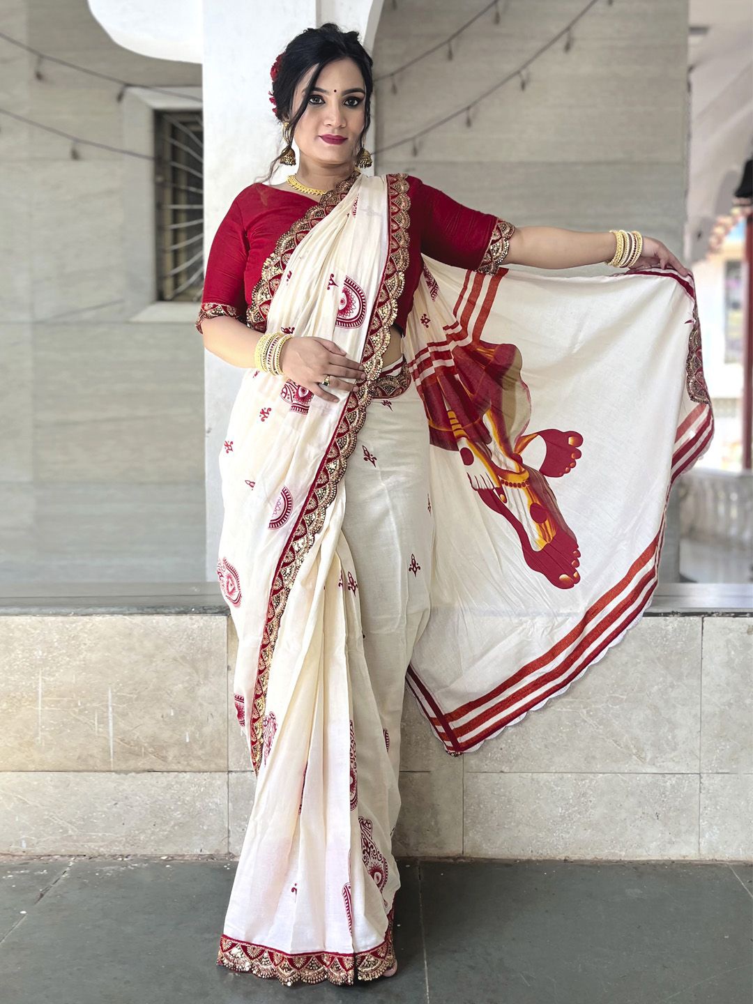 

Anouk Ethnic Motifs Beads and Stones Block Print Saree, Off white