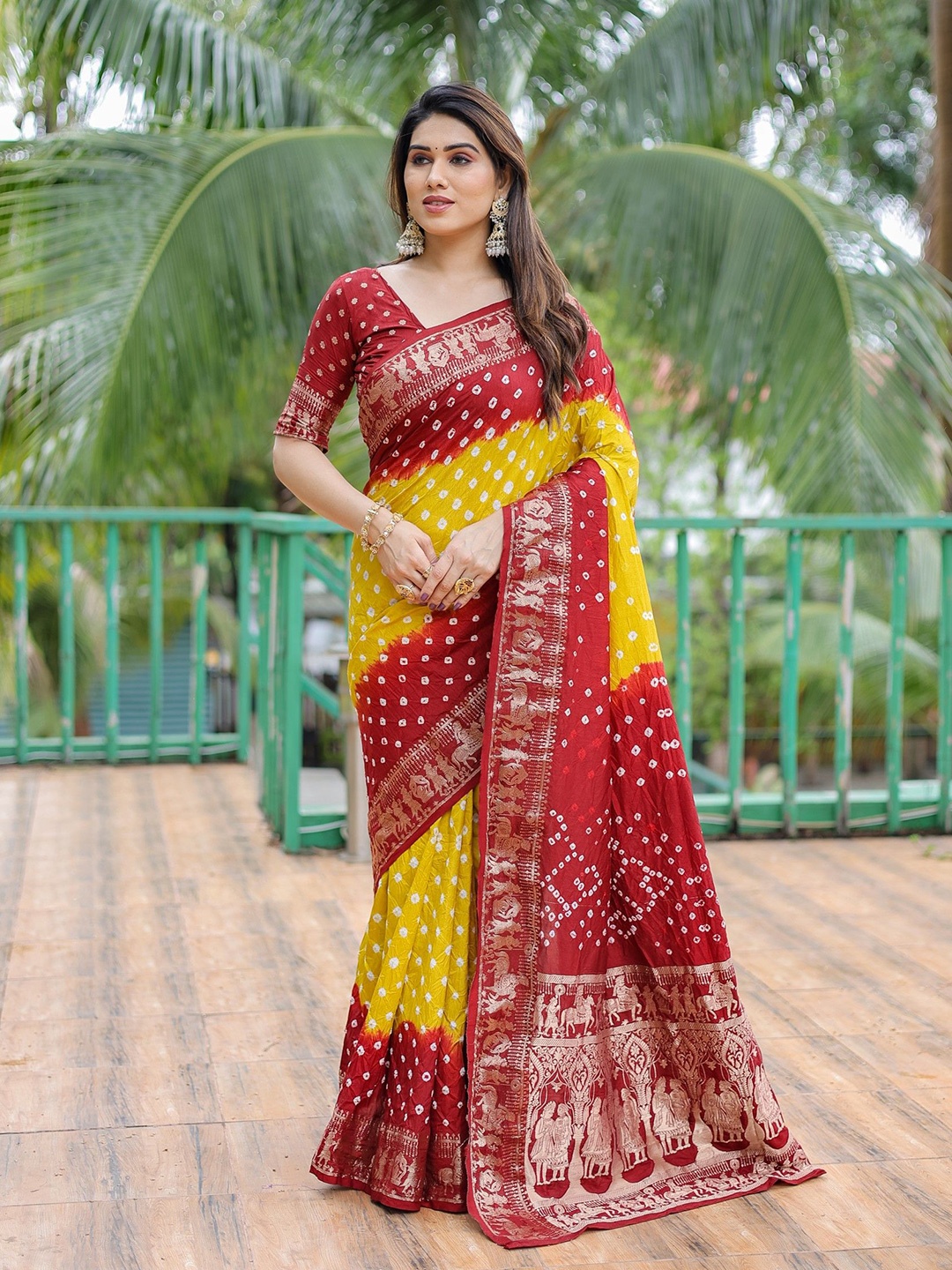 

Anaita Woven Design Printed Pure Silk Bandhani Saree, Red
