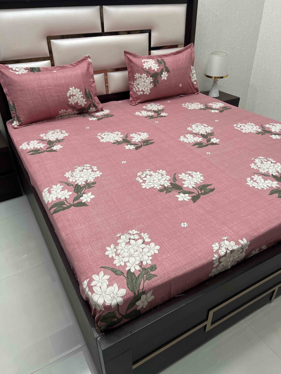 

Pure Decor Amulya Pink & White Printed 300 TC Microfiber Double Queen Bedsheet Set