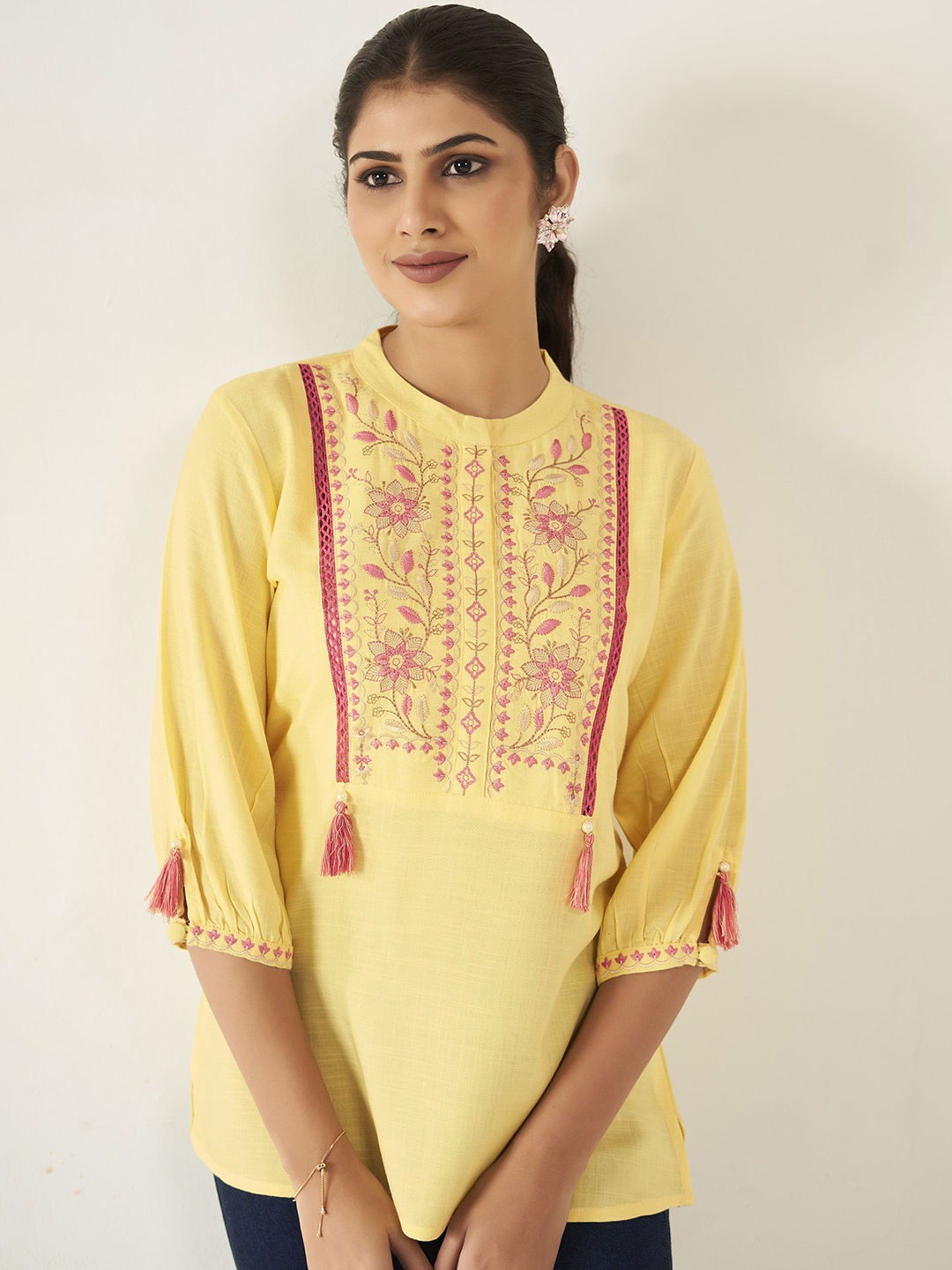 

Anouk Floral Embroidered Straight Top, Yellow