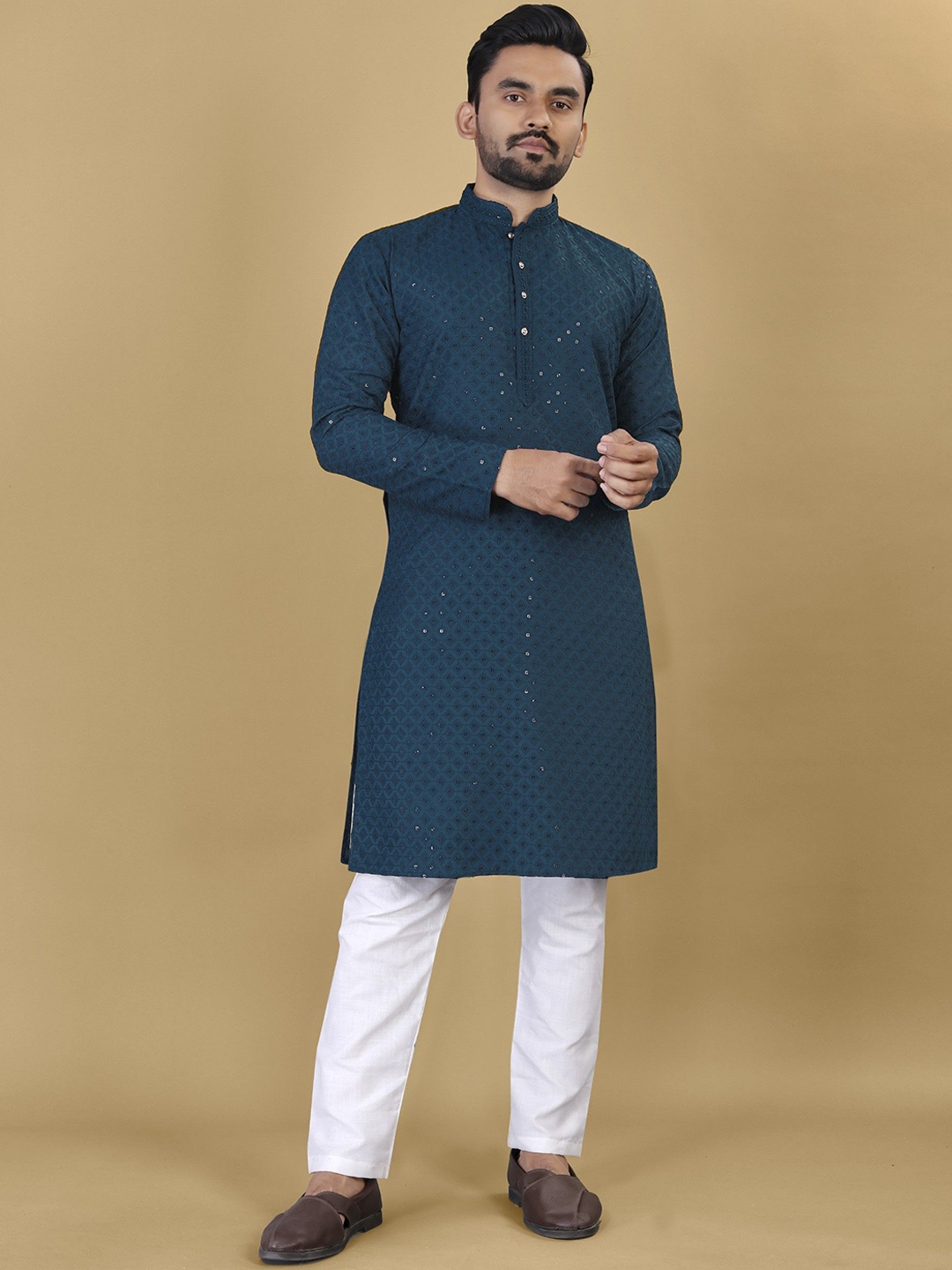 

Anaita Geometric Embroidered Mandarin Collar Sequins Straight Kurta, Teal