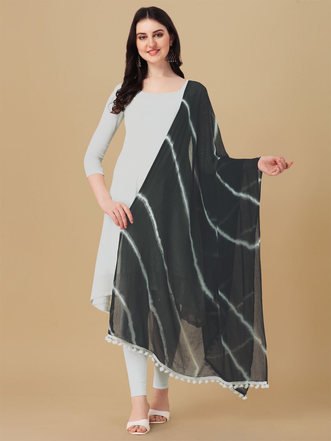 

Suha Leheriya Printed Dyed Dupatta, Grey