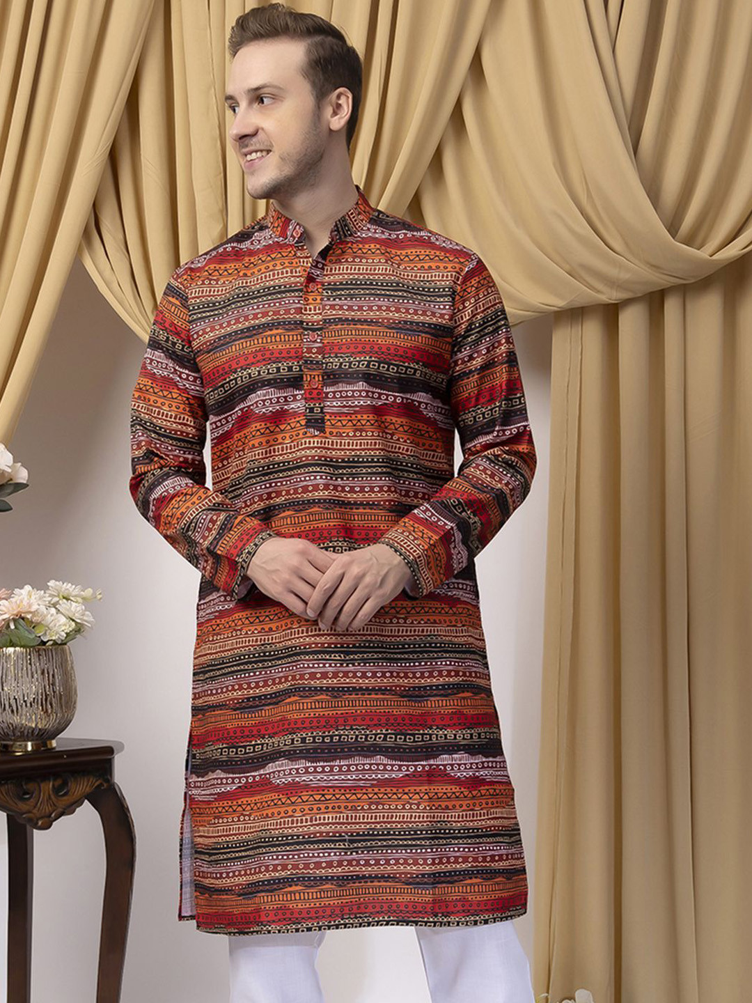 

Hangup Geometric Printed Mandarin Collar Straight Kurta, Red