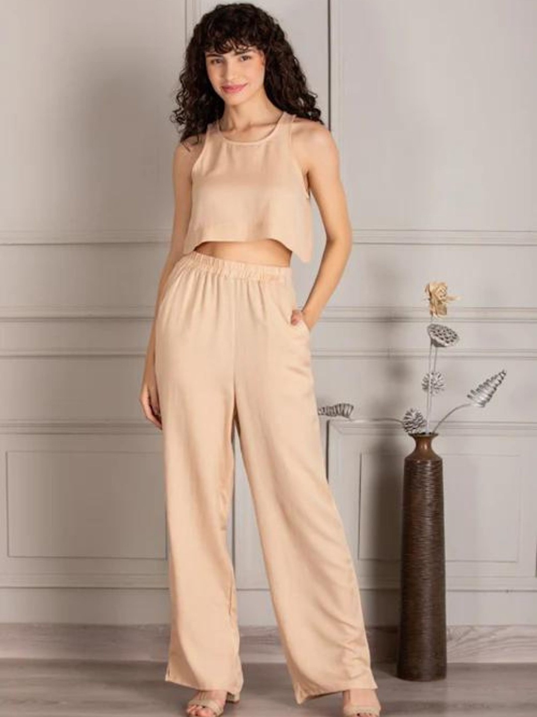 

DESIGNS BY QUEEN BEE Round Neck Top with Trousers, Beige