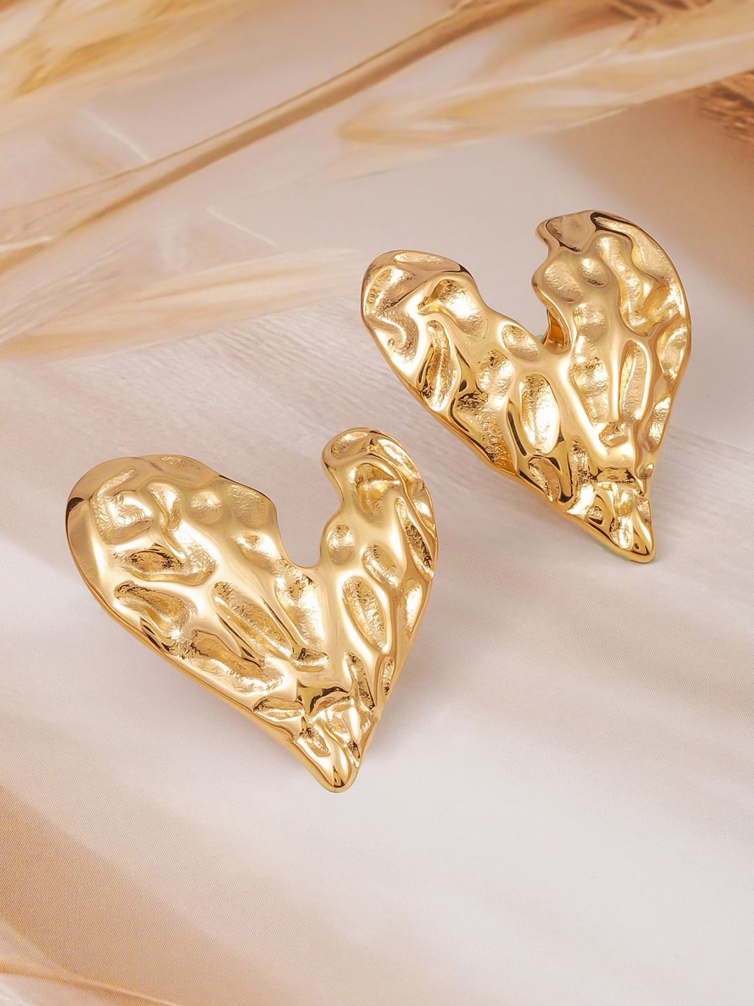 

Rubans 18K Gold Plated StainlessSteel Tarnish-Free Demi-Fine Textured Heart Stud Earrings