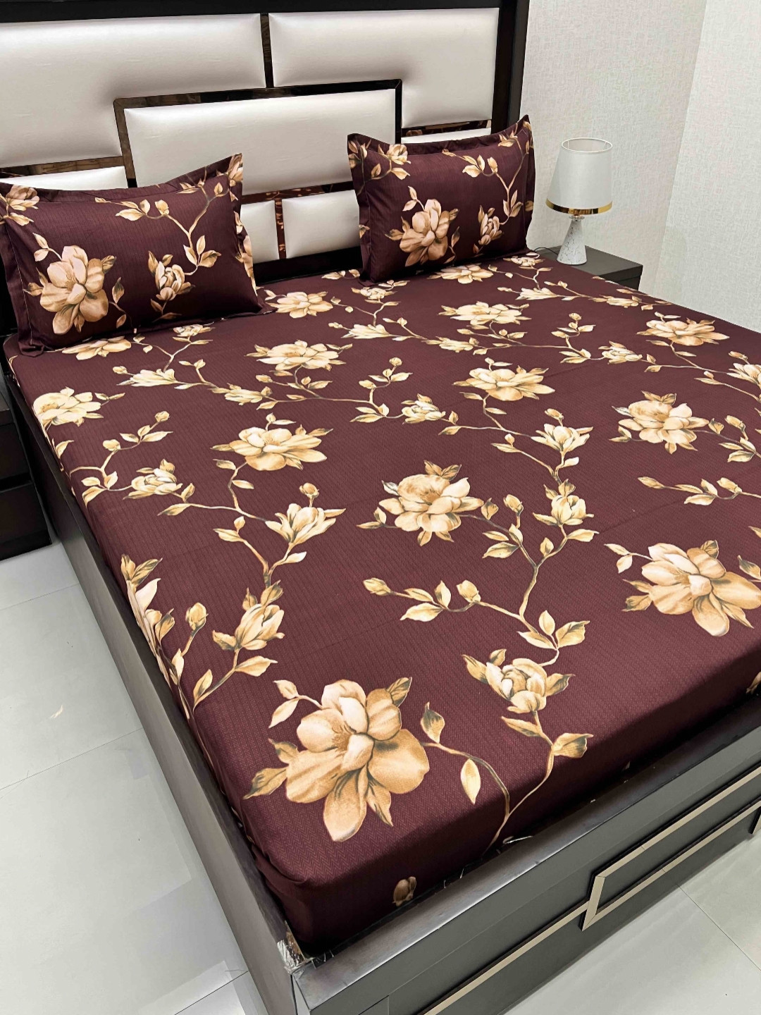 

Pure Decor Maroon & Orange Floral Microfiber 300 TC Queen Bedsheet with 2 Pillow Covers