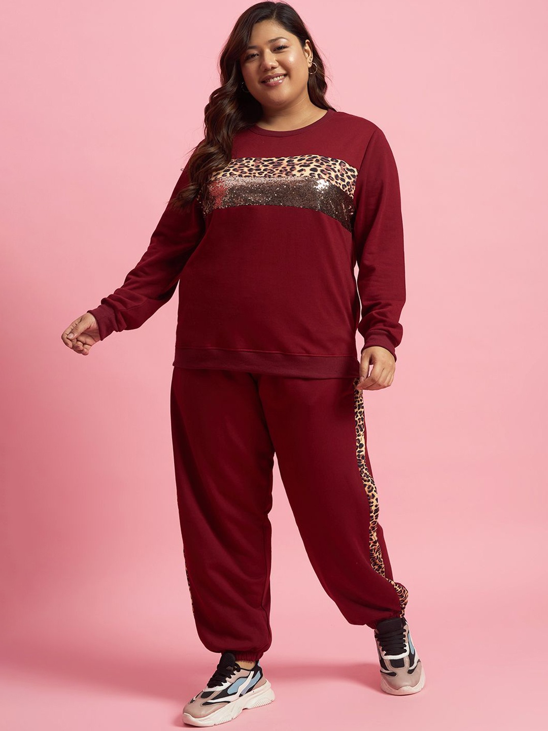 

AUSTIVO Plus Size Embellished Round Neck Long Sleeves Sweatshirt & Joggers, Maroon