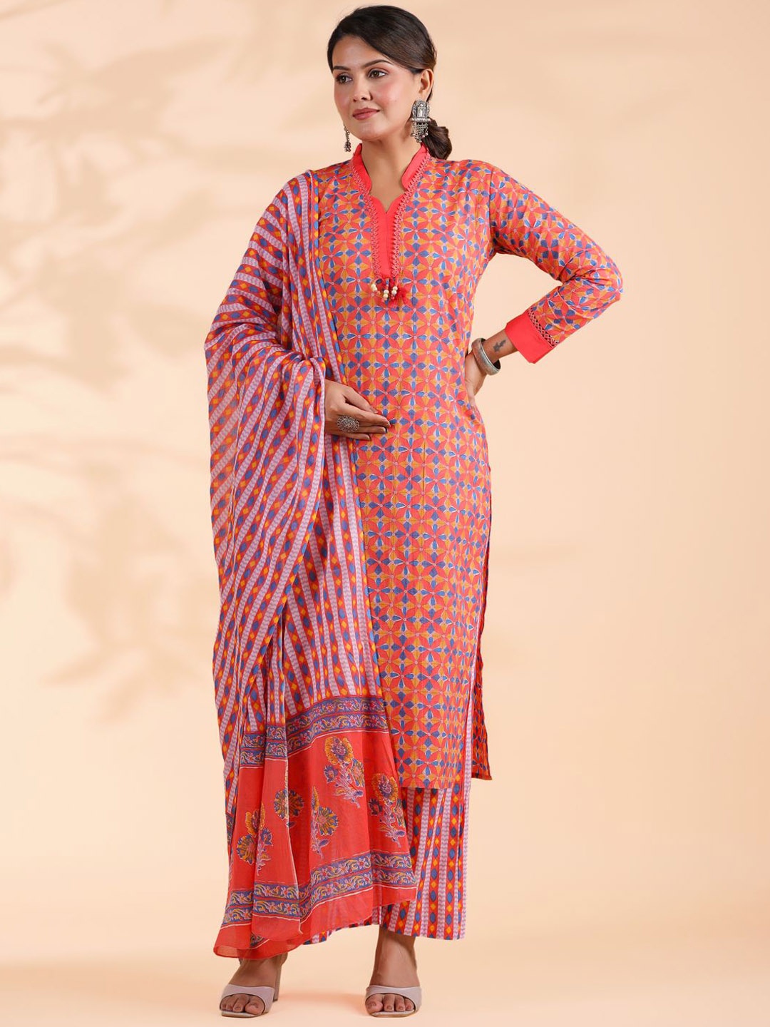 

Vbuyz Geometric Printed Pure Cotton Kurta with Palazzos & Dupatta, Orange