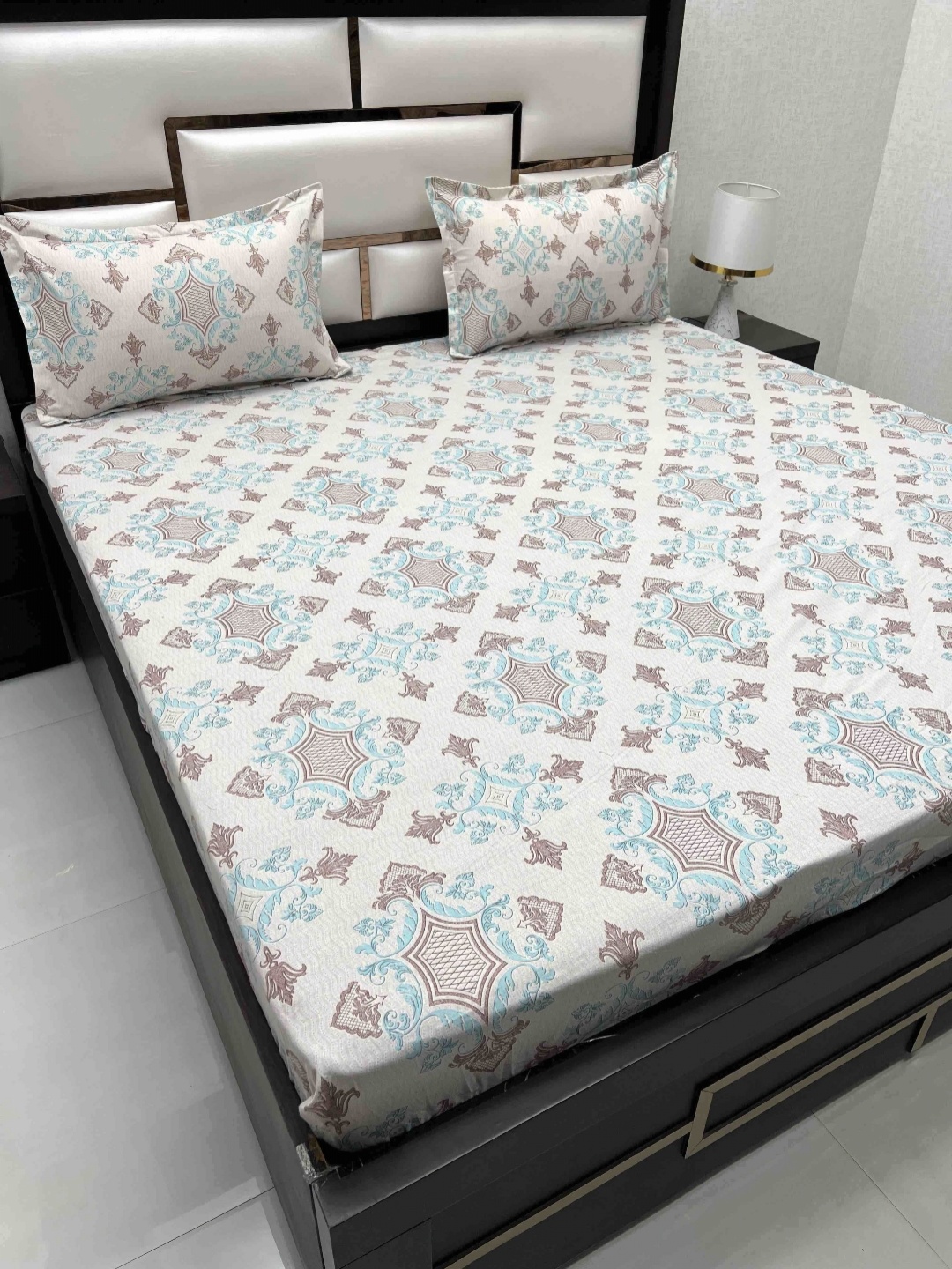

Pure Decor White Printed 330 TC Pure Cotton Fitted Super King Bedsheet & 2 Pillow Covers
