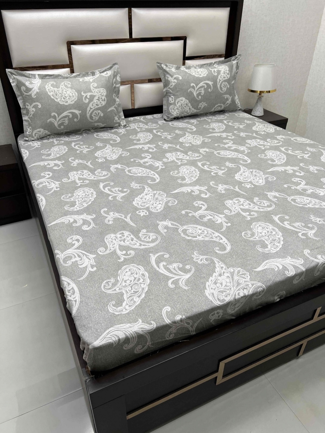 

Pure Decor Sapphire Grey EthnicMotifs Fitted Cotton 300 TC King Bedsheet & 2 Pillow Covers