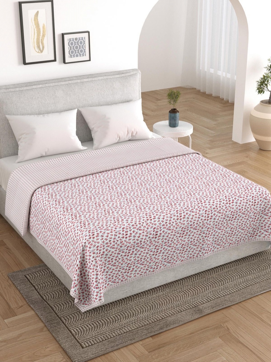 

Salona Bichona Pink & White Floral AC Room 150 GSM Cotton Flannel Double Bed Dohar