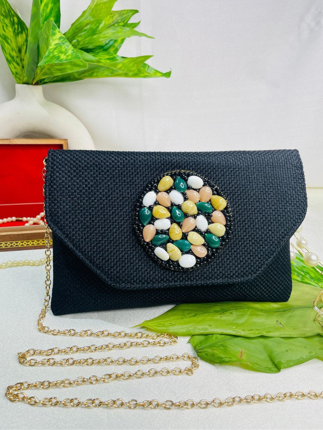 

trendy crafts Embellished Purse Clutch, Black