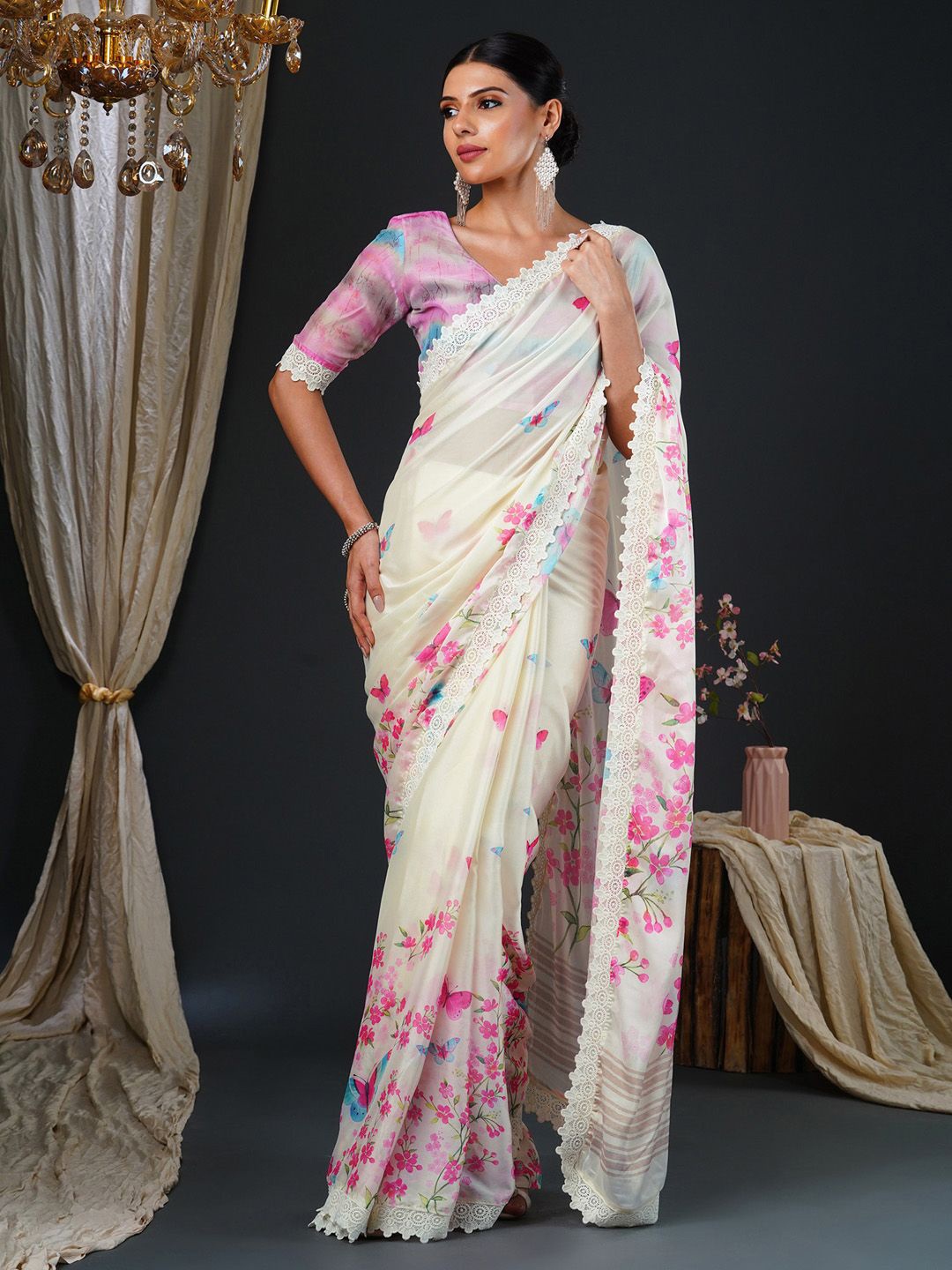 

Anouk Floral Printed Embroidered Saree, Off white