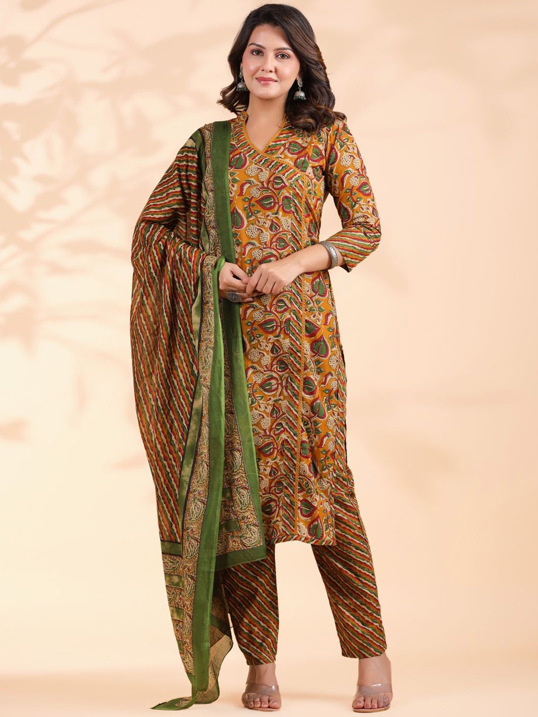 

Vbuyz omen Floral Printed Mandarin Collar Pure Cotton Kurta with Trousers & Dupatta, Mustard