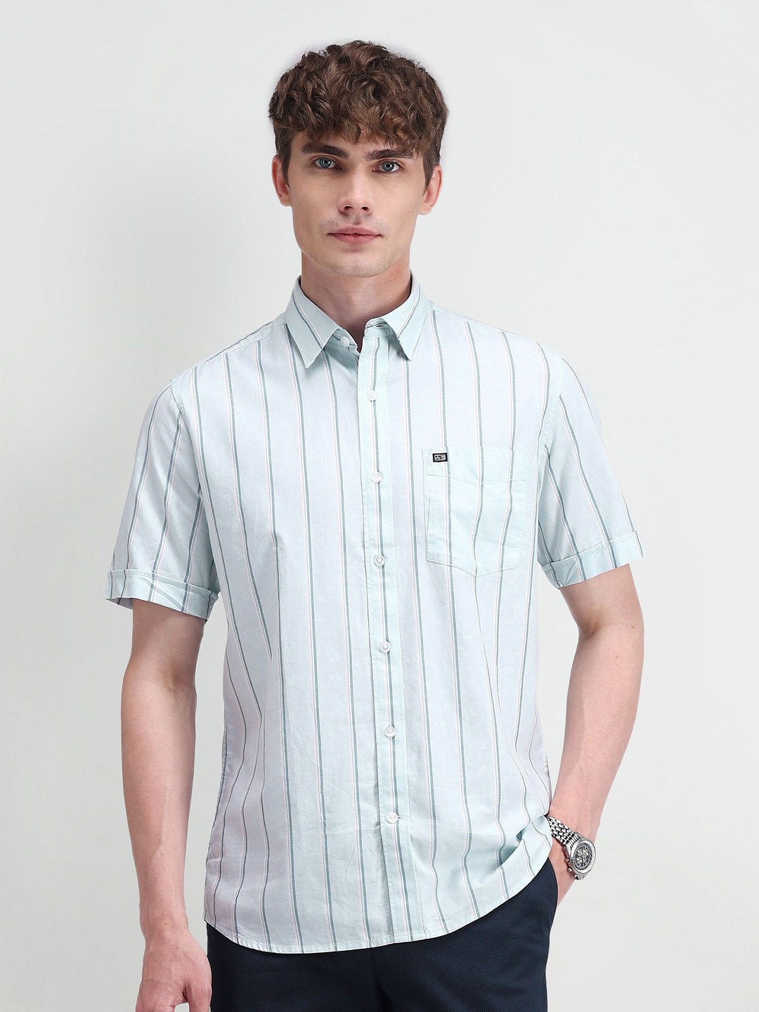 

Arrow Sport Men Classic Spread Collar Vertical Striped Cotton Casual Shirt, White