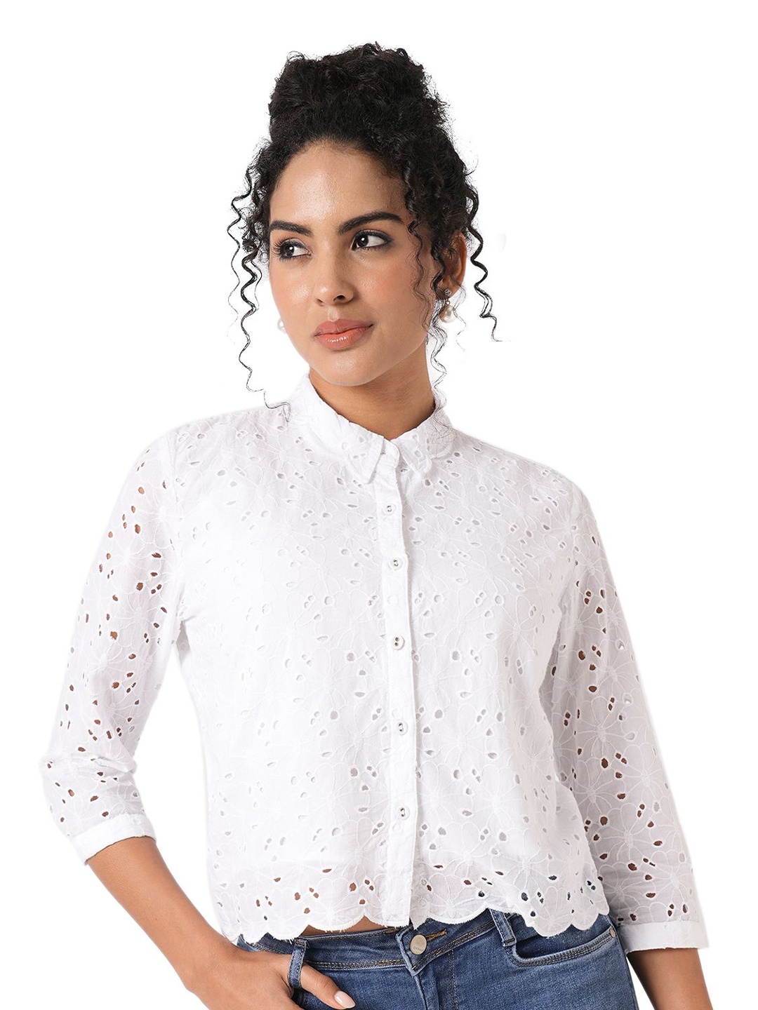 

Kraus Jeans Women Spread Collar Textured Cotton Slim Fit Casual Shirt, White