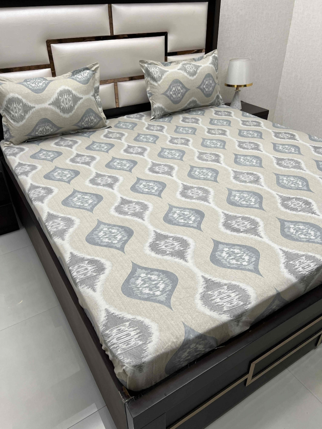 

Pure Decor Beige Ethnic Motifs 400 TC Pure Cotton Fitted King Bedsheet & 2 Pillow Covers