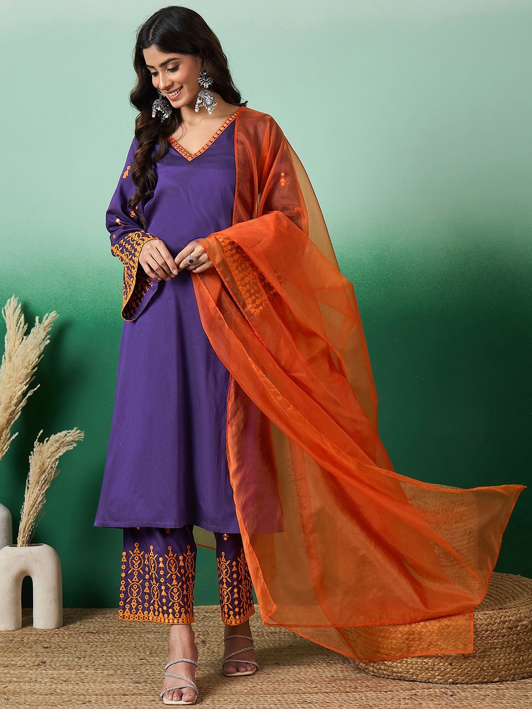 

Sangria Embroidered Striaght Kurta With Pant & Dupatta, Purple